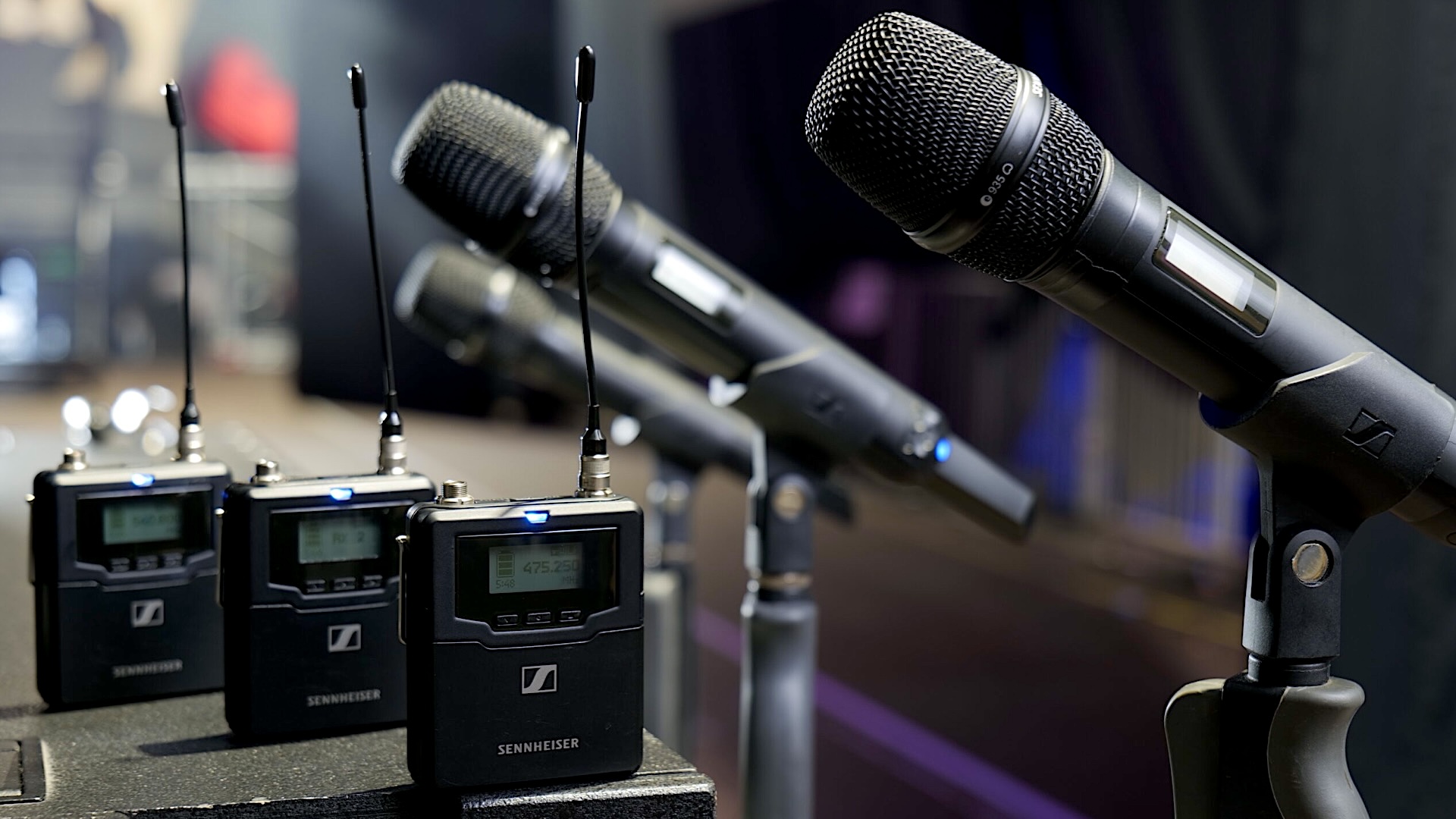 Frequenzmanagement & -monitoring, Rental HF-Technik | Sennheiser, Shure, Motorola, DPA, Neumann | Mikrofon & In-Ear-Monitoring | Konzert, Touring, TV-Broadcast, Film | hdg-wireless | professional wireless management & monitoring
 | Pic:28